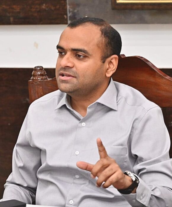 फोटो युक्त विधान सभा निर्वाचन नामावलियों के आगामी विशेष गहन पुनरीक्षण (एसआईआर) के सफल संपादन हेतु जिला मजिस्ट्रेट/जिला निर्वाचन अधिकारी मयूर दीक्षित ने नोडल अधिकारी एवं सहायक नोडल अधिकारी किए नियुक्त