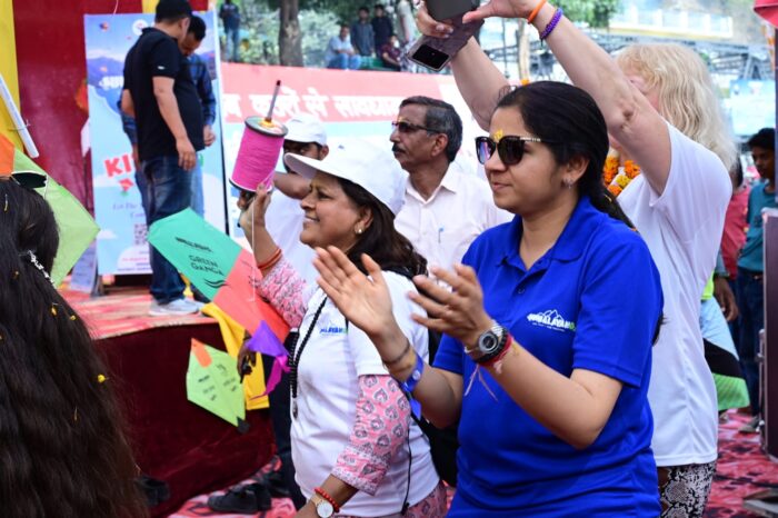 टिहरी झील महोत्सव–2026 के अंतिम दिन में काइट फेस्टिवल का हुआ आयोजन