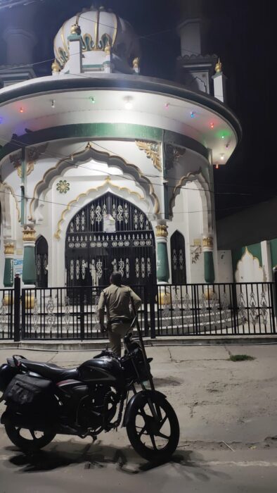 धार्मिक स्थलों की सुरक्षा हेतु SSP हरिद्वार नवनीत सिंह के निर्देश पर चला रातभर अभियान