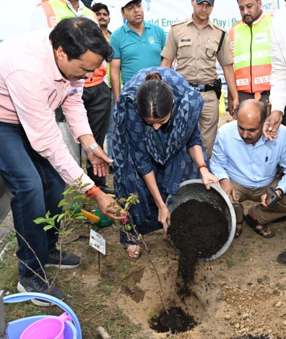 मेलाअधिकारी का हरित कुंभ का संकल्प: संतों, प्रशासन और आमजन ने मिलकर शुरू की हरिद्वार को हराभरा बनाने की मुहिम