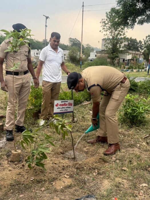 विश्व पर्यावरण दिवस पर एसएसपी हरिद्वार के नेतृत्व में वृक्षारोपण कार्यक्रम आयोजित