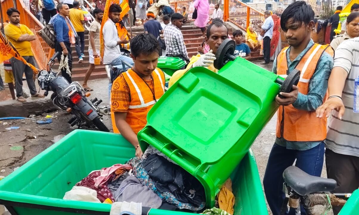 कांवड़ मेला-2026 मे स्नान के बाद घाटों पर छोड़े गए वस्त्र बनेंगे रीसाइकिल्ड कॉटन फाइबर