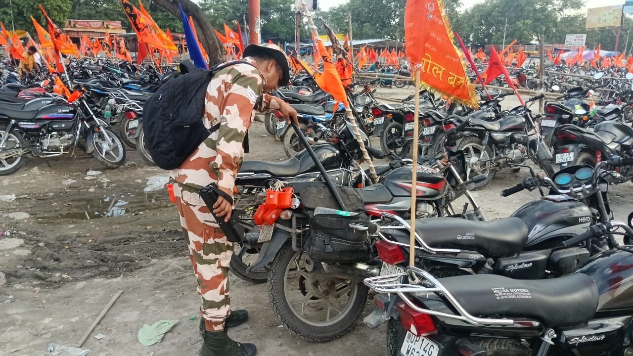 कांवर मेला पूरे यौवन पर ,आज की पूरी रात दो पहिया वाहनों पर जल लेने हरिद्वार पहुंचेंगे शिव भक्ति कांवरिये 