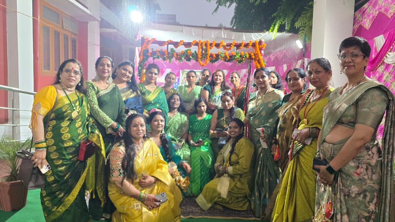 हरिद्वार जीआरपी पुलिस लाइन में हर्षोल्लास के साथ मनाया गया हरियाली तीज पर्व 