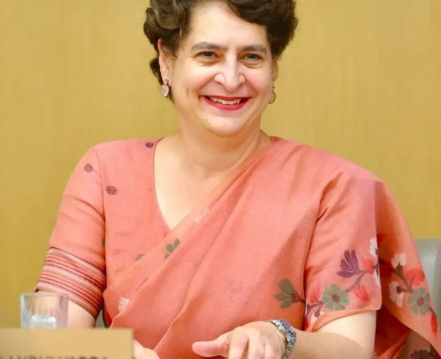 नेता प्रतिपक्ष राहुल गांधी कांग्रेस के लिए भले ही कितनी भी मेहनत कर ले, लेकिन वह कभी प्रधानमंत्री नहीं बन सकते ,प्रधानमंत्री यदि बन सकती हैं तो केवल और केवल प्रियंका गांधी ही बन सकती हैं।
