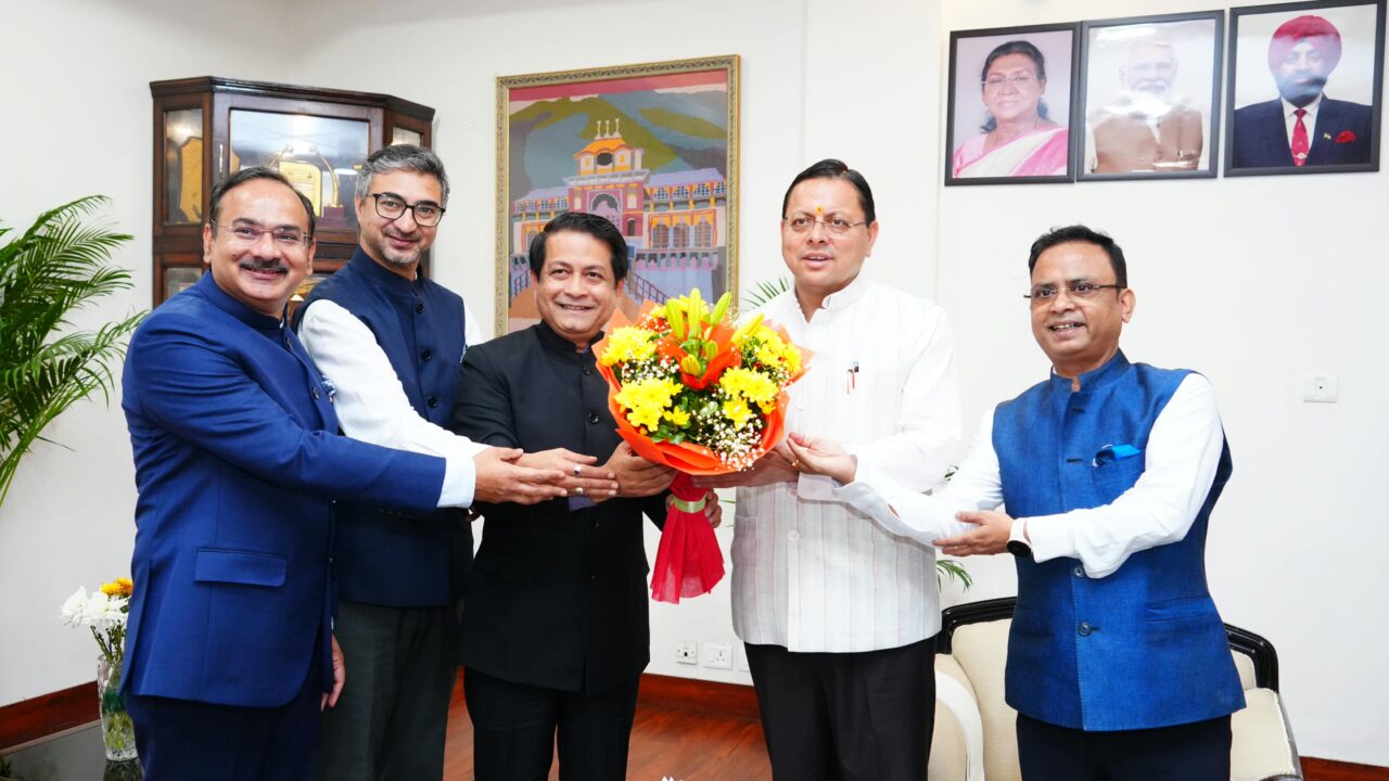विदेशों में रोजगार की संभावनाओं के अनुरूप राज्य के युवाओं को दिया जाए कौशल एवं भाषा प्रशिक्षण : मुख्यमंत्री