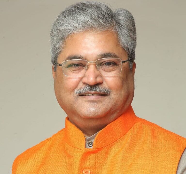 भारतीय जनता पार्टी के राष्ट्रीय महामंत्री दुष्यंत गौतम को उत्तराखंड से हटाकर किसी दूसरे राज्य में भेजा जा सकता है ,और उनकी जिम्मेदारियां में भी परिवर्तन किए जाने की चर्चा है